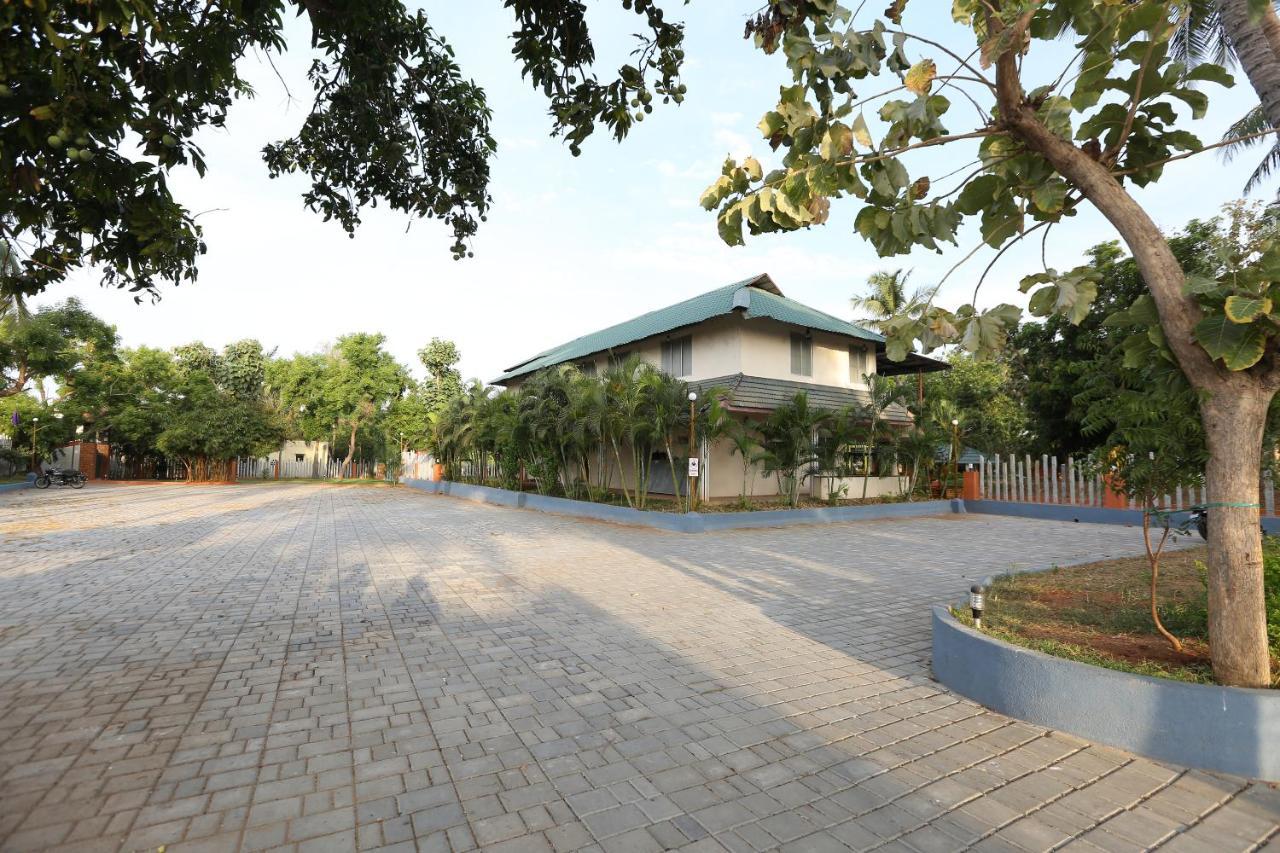 Mermaid Resorts & Banquets Chennai Exterior photo